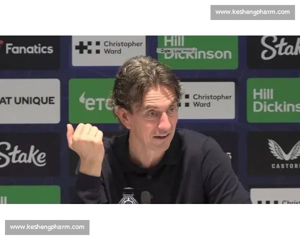 后防双擎立大功！弗兰克盛赞丹索补缺与范德芬领袖力