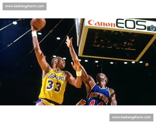 11 帽封神！奥尼尔 1992 年血洗杨百翰