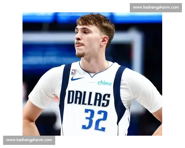 弗拉格 22 分 0 失误斩首胜：这记隔扣，值得球迷起立欢呼