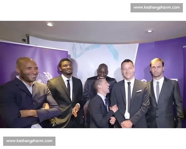 懂球 Party 名场面:他咋了?笑到停不下来! 懂球 Party 名场面:他咋了?笑到停不下来!